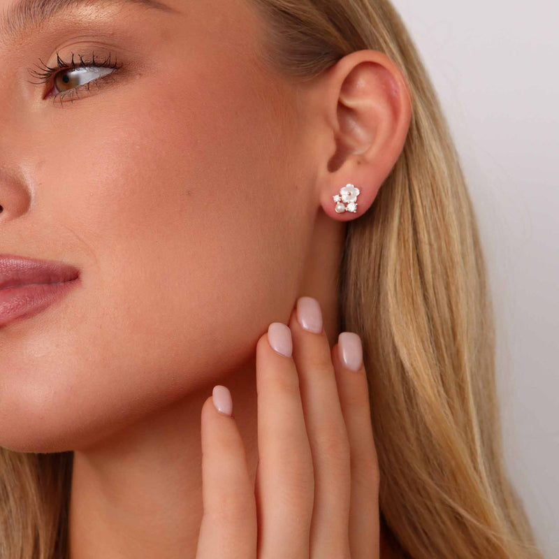 Ohrringe White Blossom