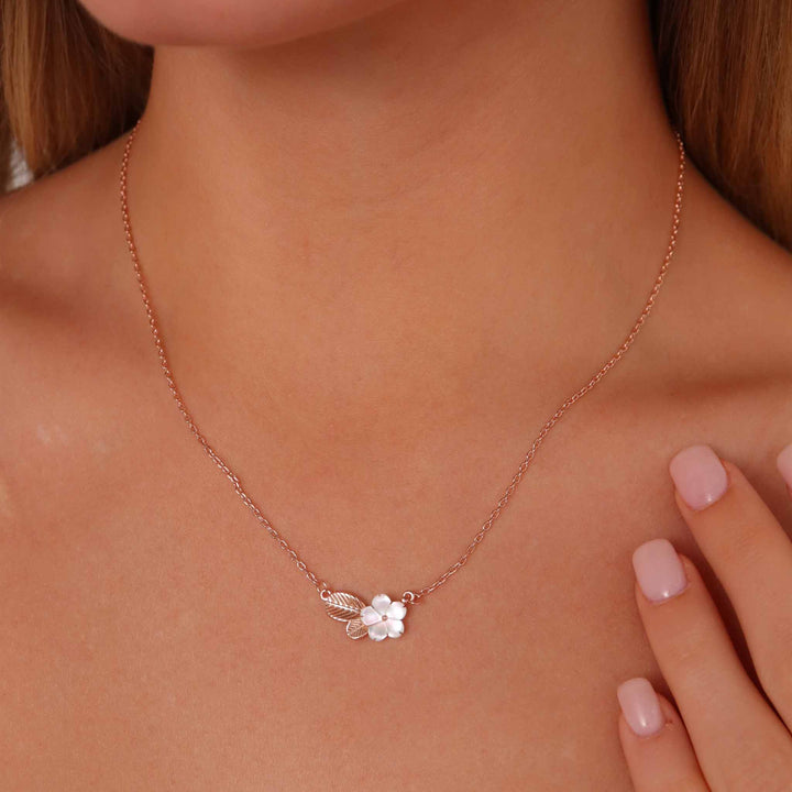 Leaf Bloom Kette